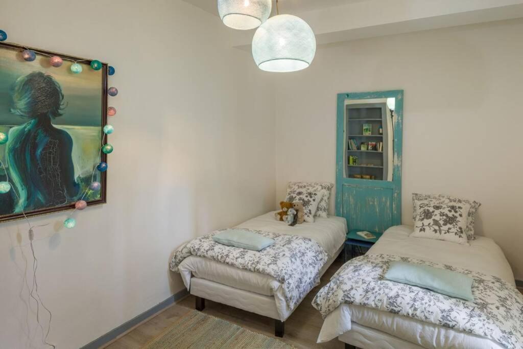 Chez La Tante Louise - Appartement Prive De Charme Passenans Ngoại thất bức ảnh